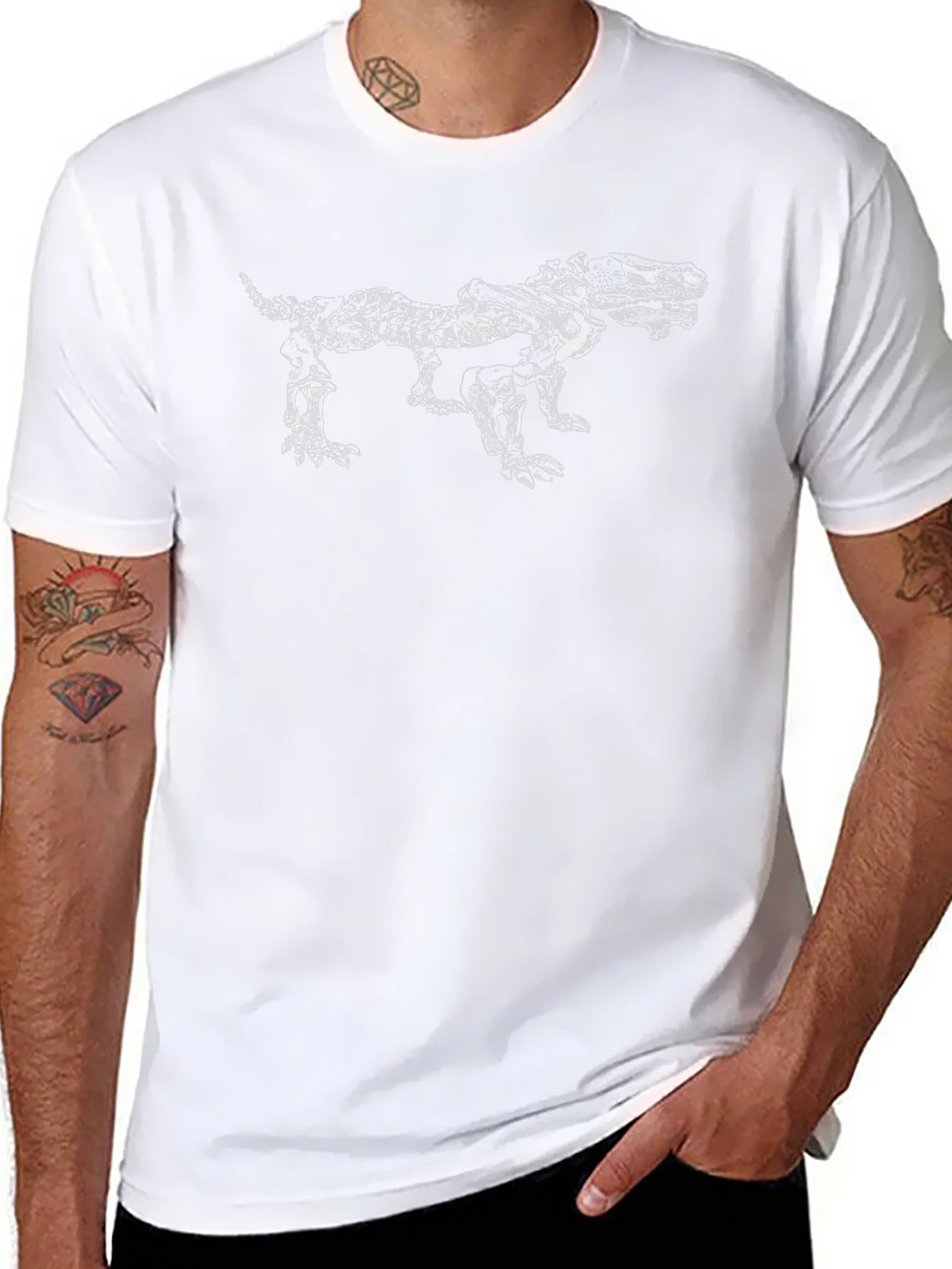 Unique Black T-Shirt with Animal Graphic product image 7