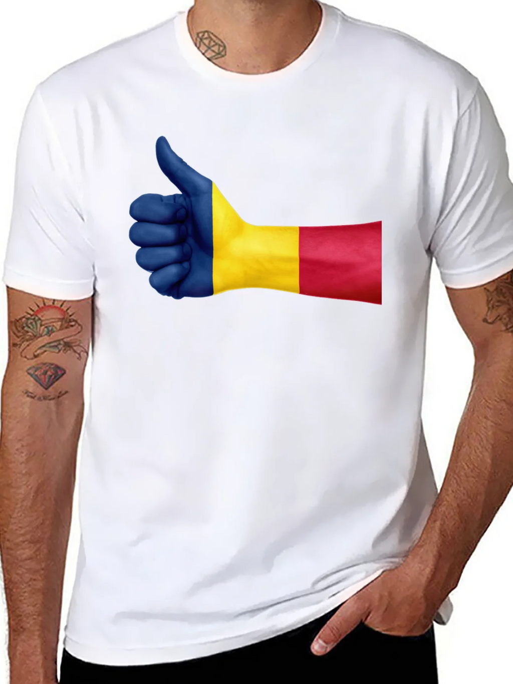 Romania Flag Thumbs Up Graphic Tee - Black product image 7